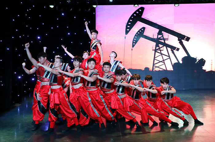 1544494729666019539.jpg ZXB_94960鍓湰.jpg