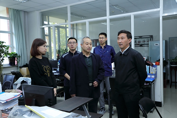 1538293653795008425.jpg ZXB_3615鍓湰.jpg