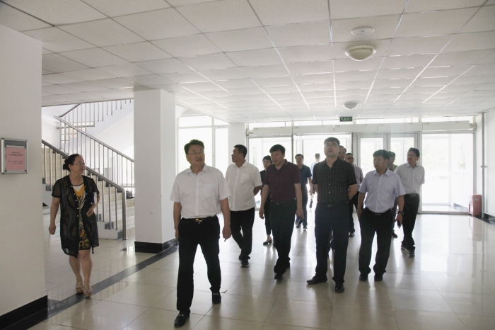 1528882210796073589.jpg 一教.jpg